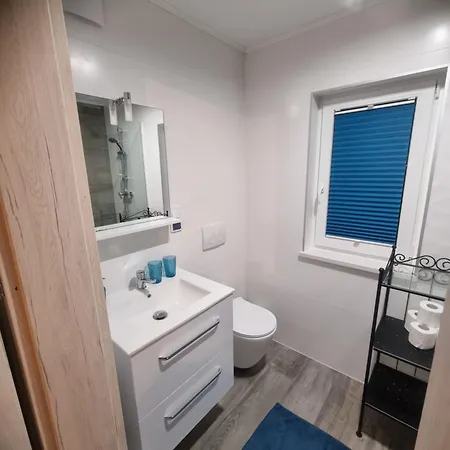 Przystanek W Sudetach Z Jacuzzi - Za Dopłatą *