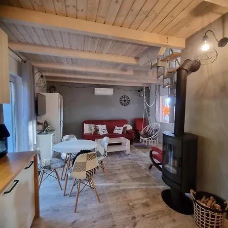 Przystanek W Sudetach Z Jacuzzi - Za Doplata 펜션